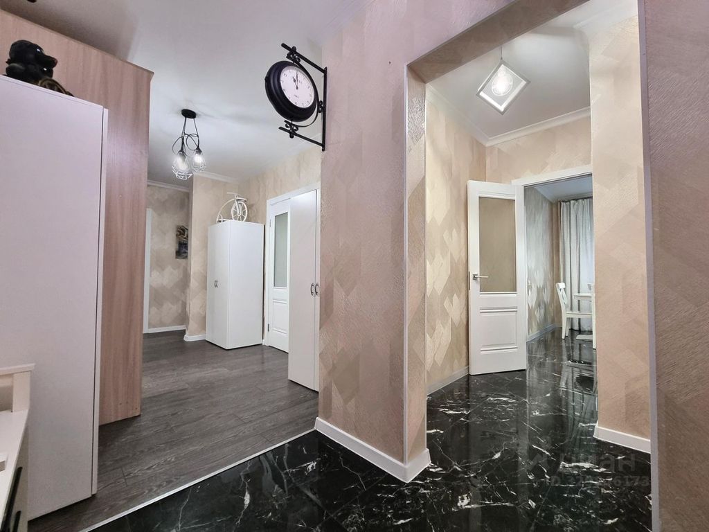 m. Molzhaninovo: Apartment, 3-rooms