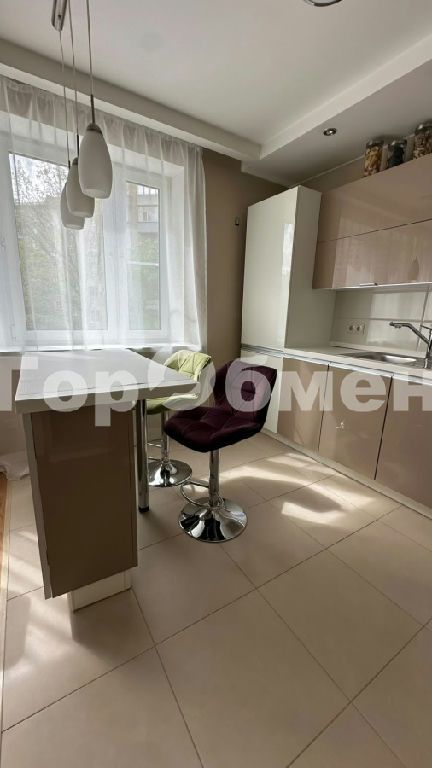 m. Vavilovskaya: Apartment, 3-rooms