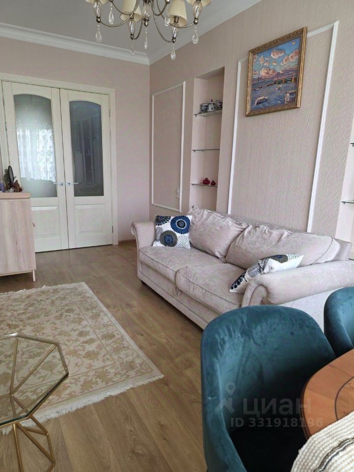 m. Rabochy Poselok: Apartment, 2-rooms