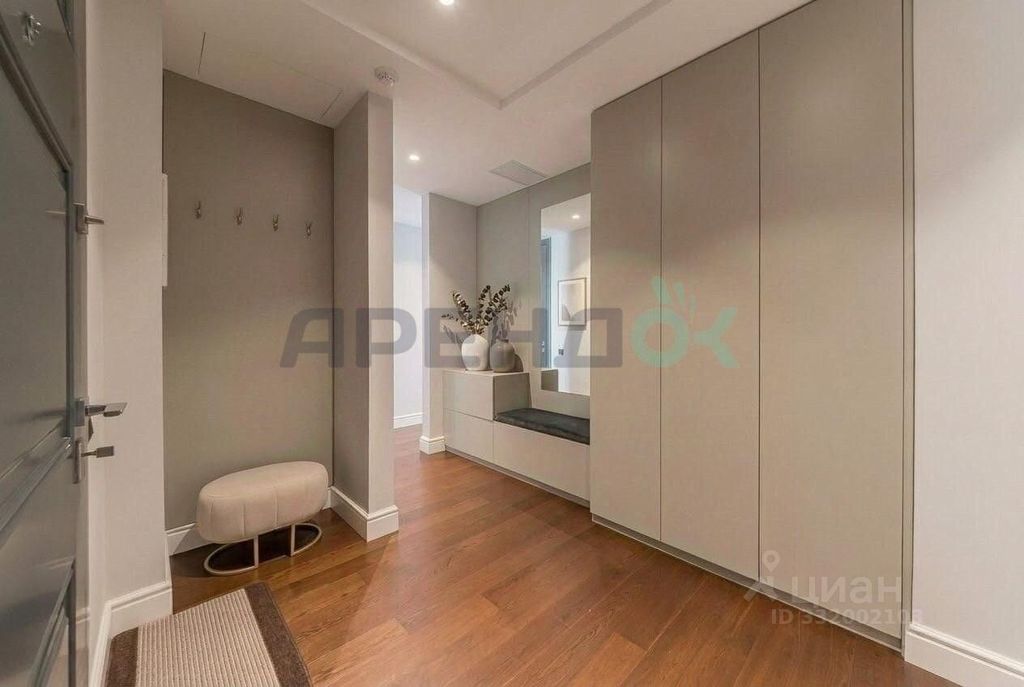 m. TsSKA: Apartment, 4-rooms