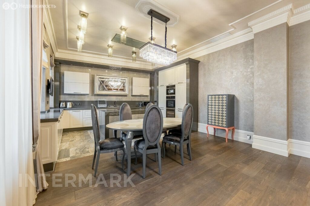 m. Smolenskaya: Apartment, 4-rooms