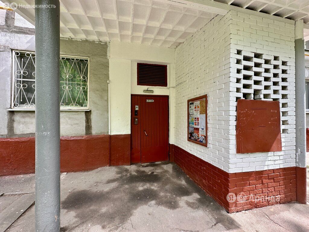 m. Oktyabrskoe pole: Apartment, 1-rooms