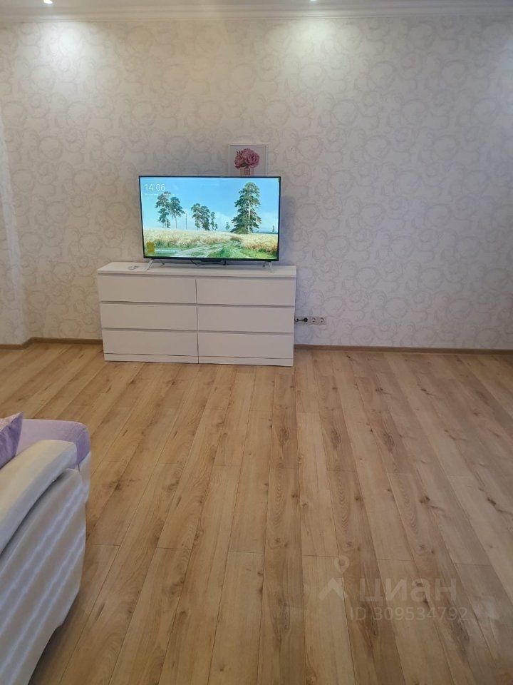 m. Novokosino: Apartment, 2-rooms