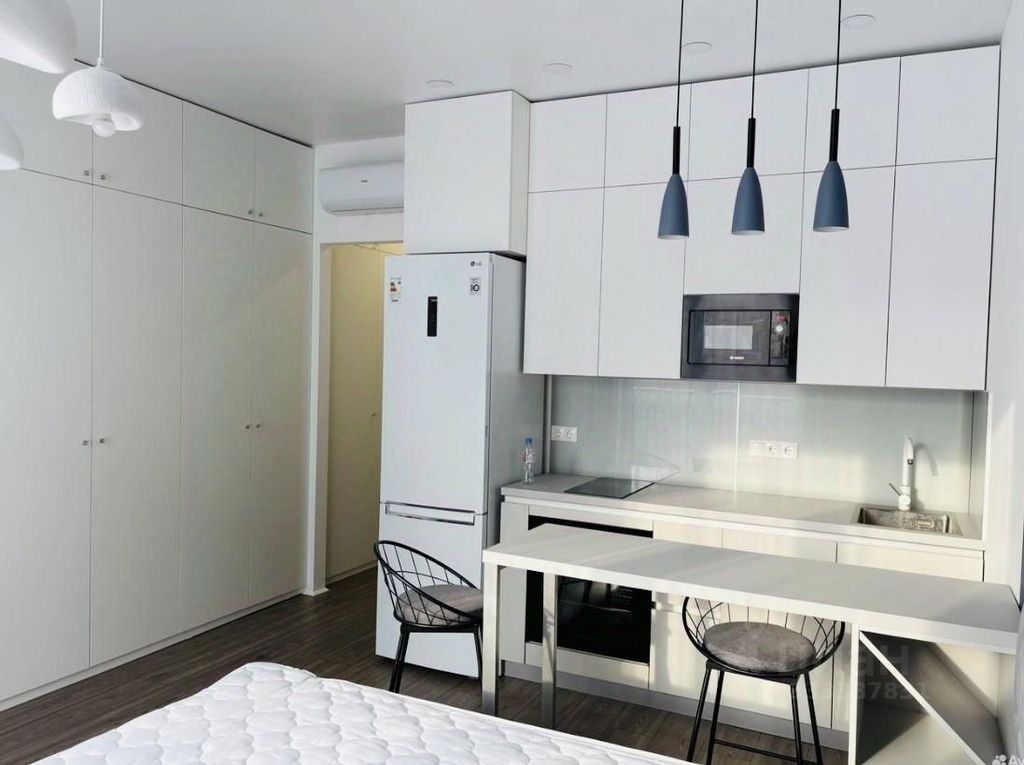 m. Fili: Apartment, studio