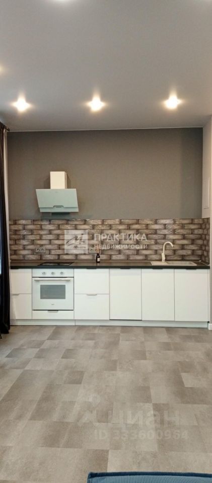 m. ZIL: Apartment, 1-rooms