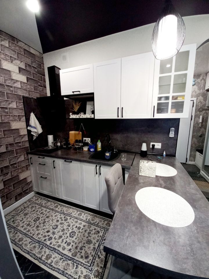 m. Strogino: Apartment, studio
