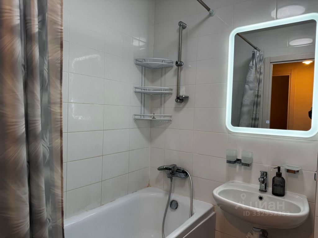 m. Kotelniki: Apartment, 3-rooms