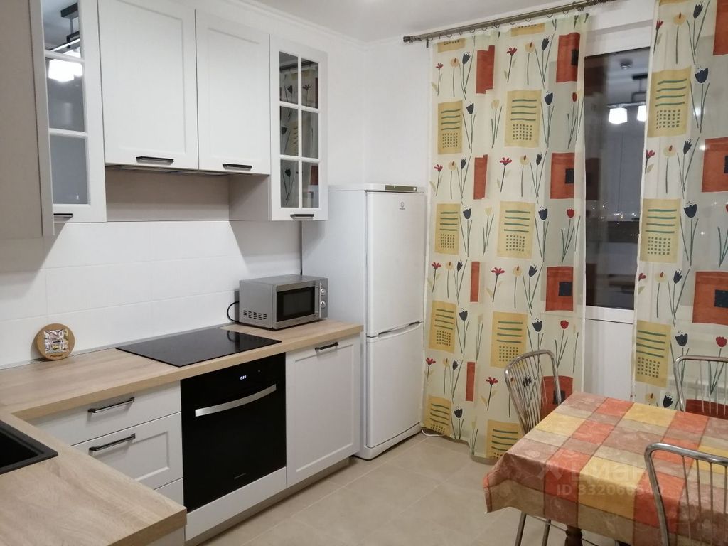 m. Profsoyuznaya: Apartment, 2-rooms
