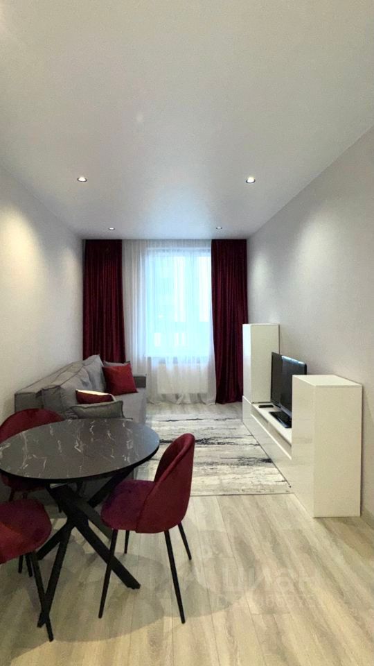 m. Pavshino: Apartment, 1-rooms