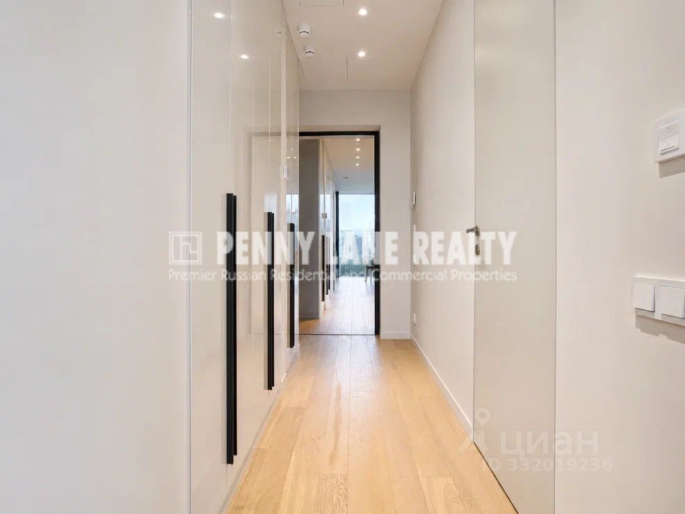 m. Delovoy tsentr (Vystavochnaya): Apartment, 3-rooms
