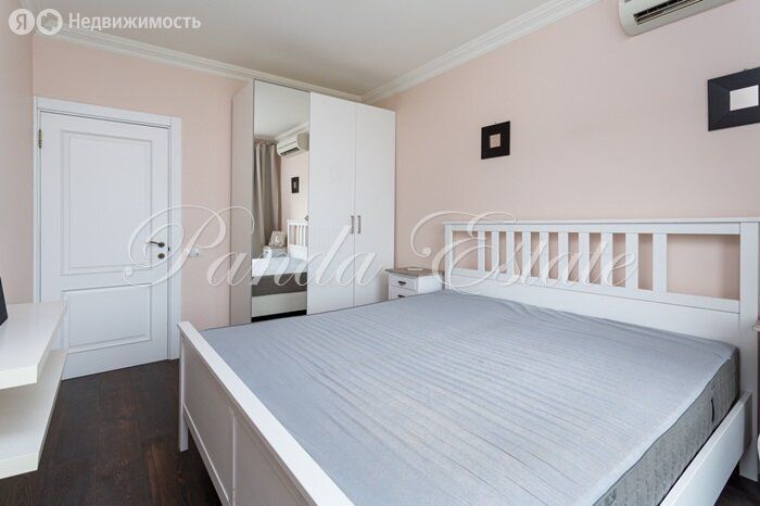 m. Tverskaya: Apartment, 2-rooms