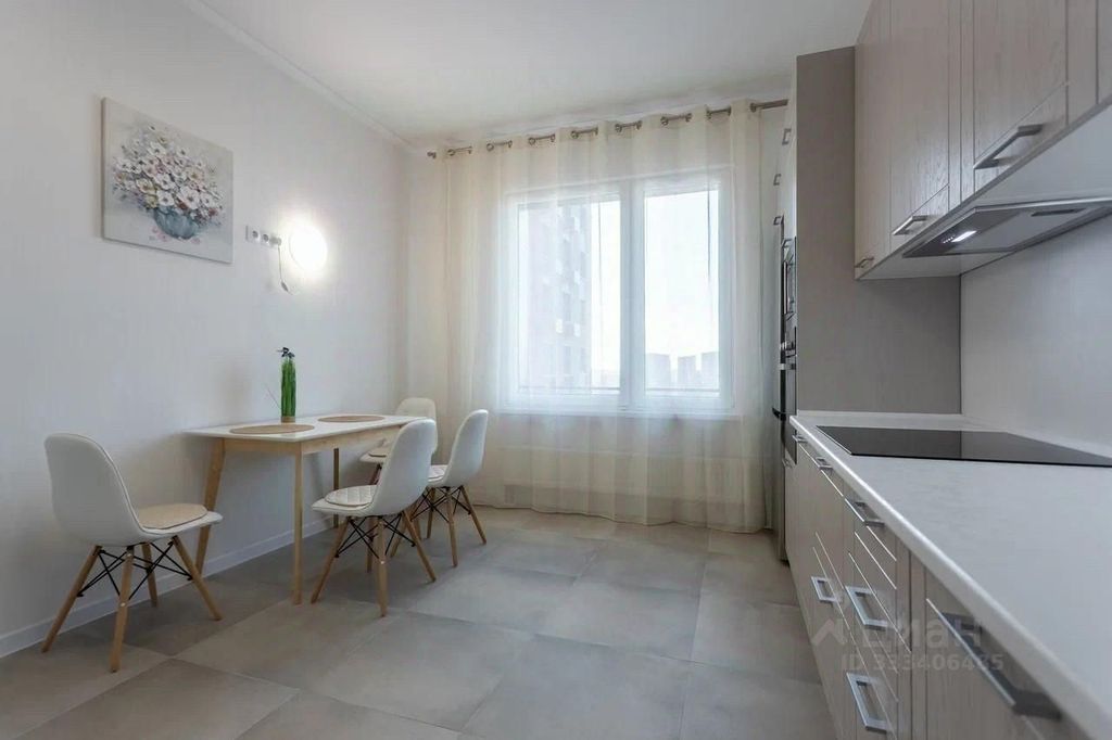 m. Oktyabrskoe pole: Apartment, 2-rooms