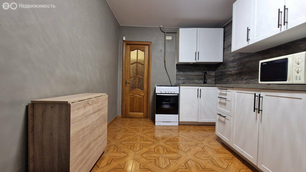 m. Chkalovskaya: Apartment, 1-rooms