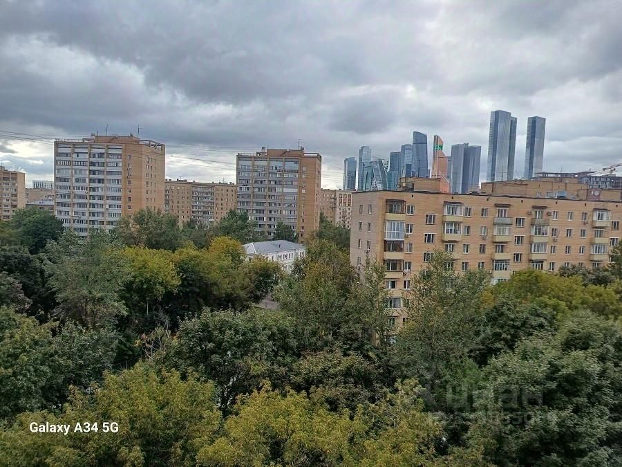 m. Kievskaya: Apartment, 2-rooms