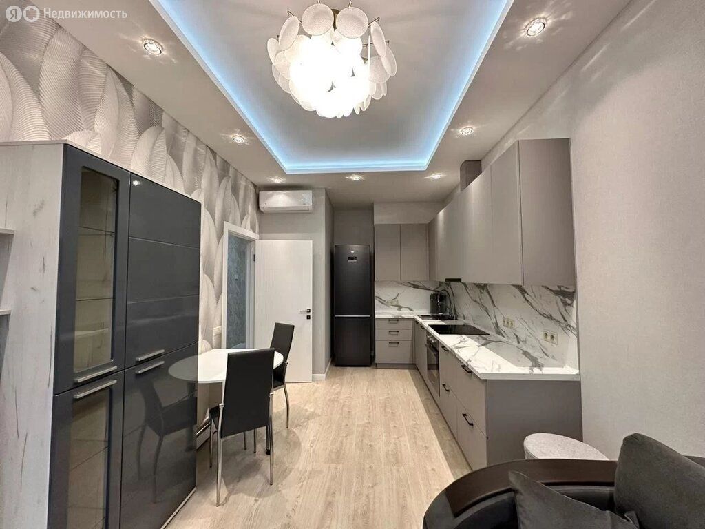 m. ZIL: Apartment, 1-rooms