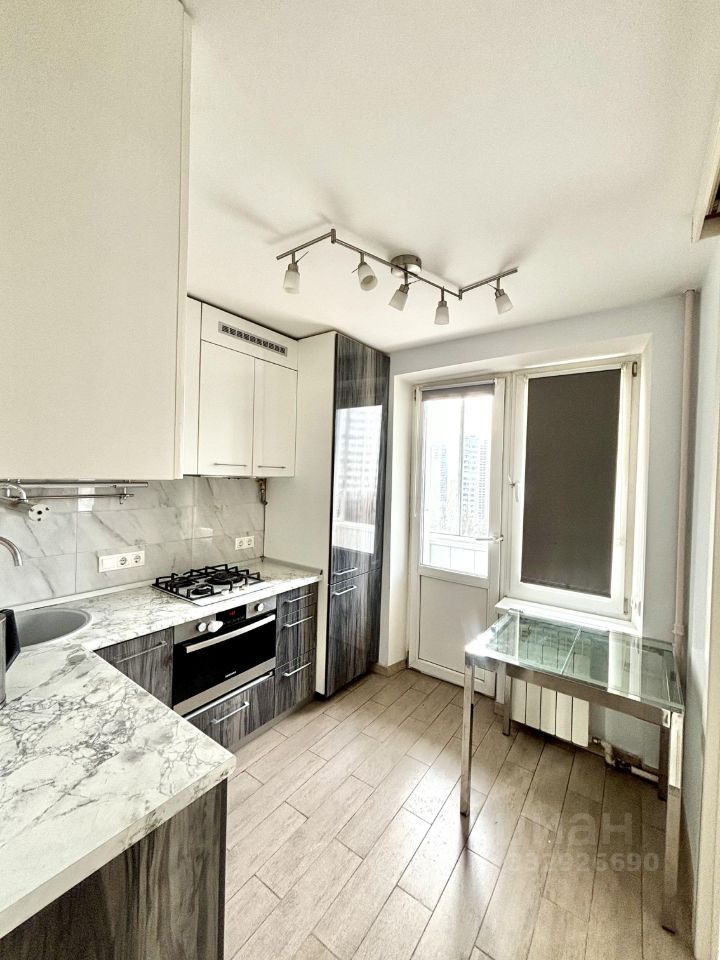 m. Prospekt Vernadskogo: Apartment, 1-rooms