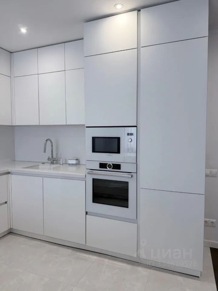m. Aminyevskaya: Apartment, 2-rooms