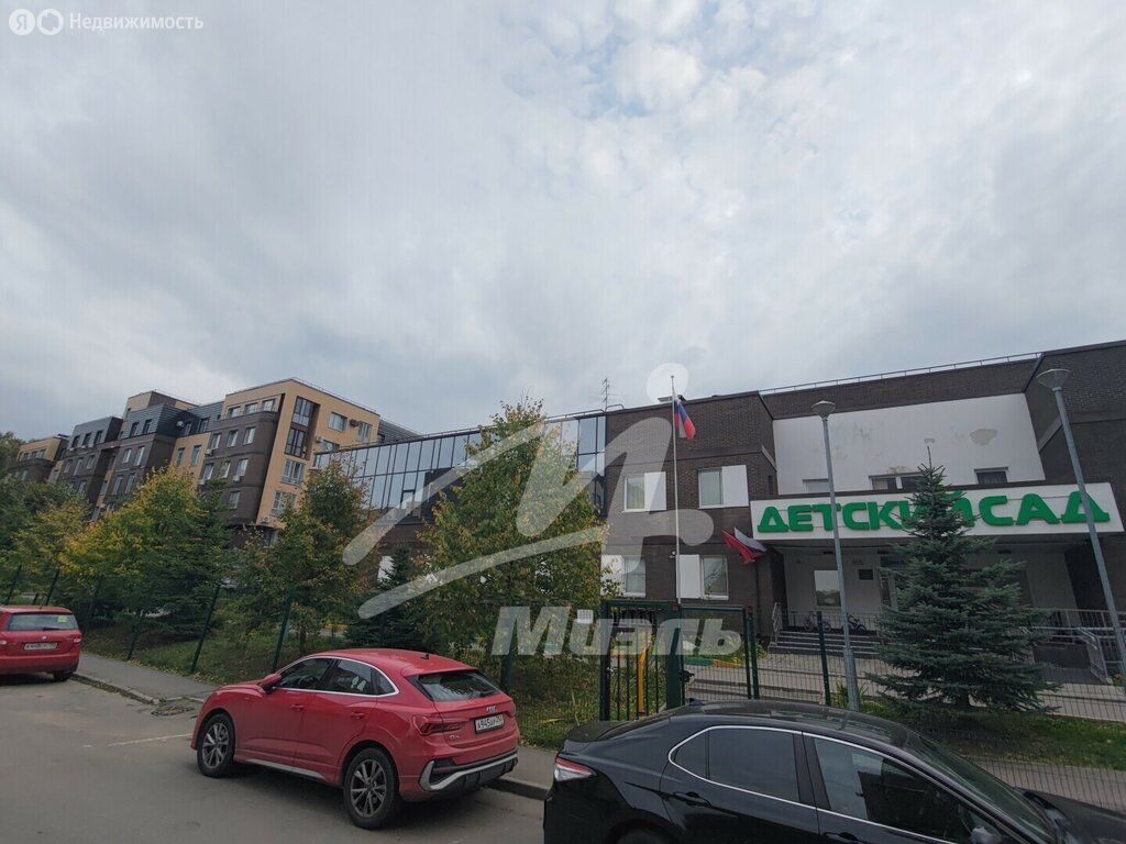 m. Khimki: Apartment, 3-rooms