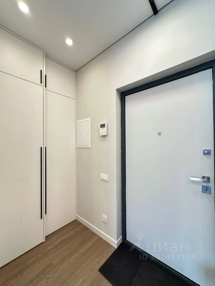 m. Nagornaya: Apartment, studio