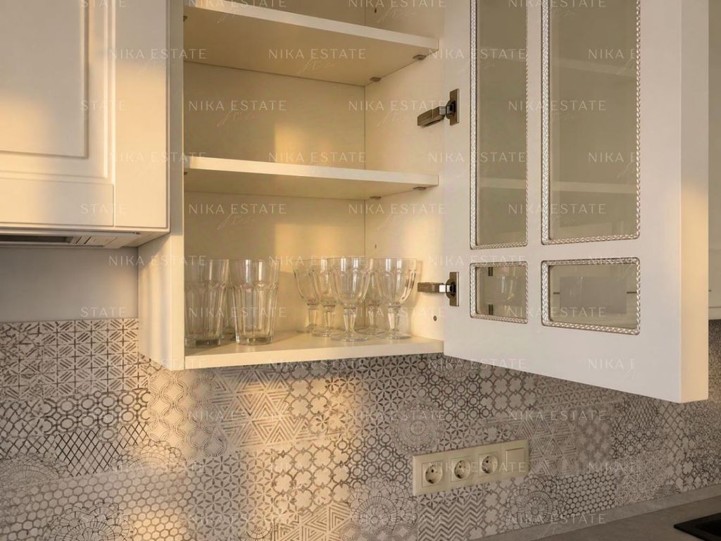 m. ZIL: Apartment, 2-rooms