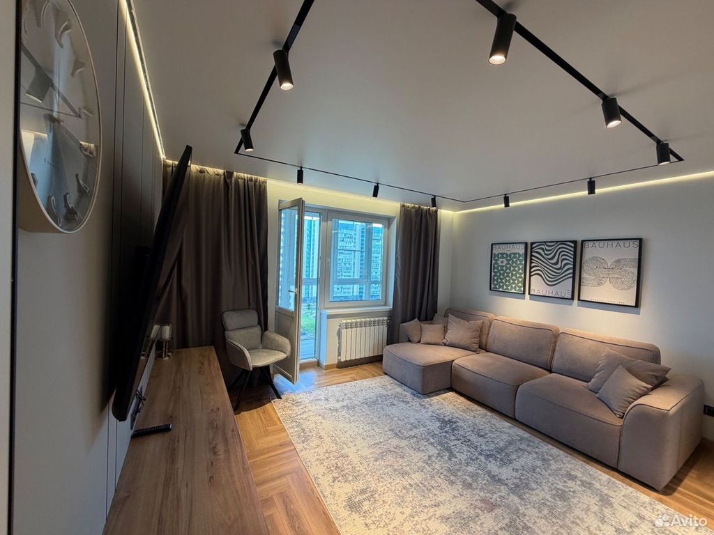 m. Sheremetyevskaya: Apartment, 2-rooms