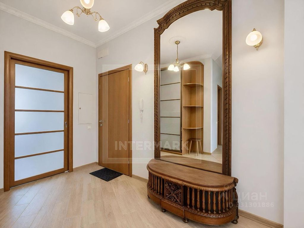 m. Mayakovskaya: Apartment, 3-rooms