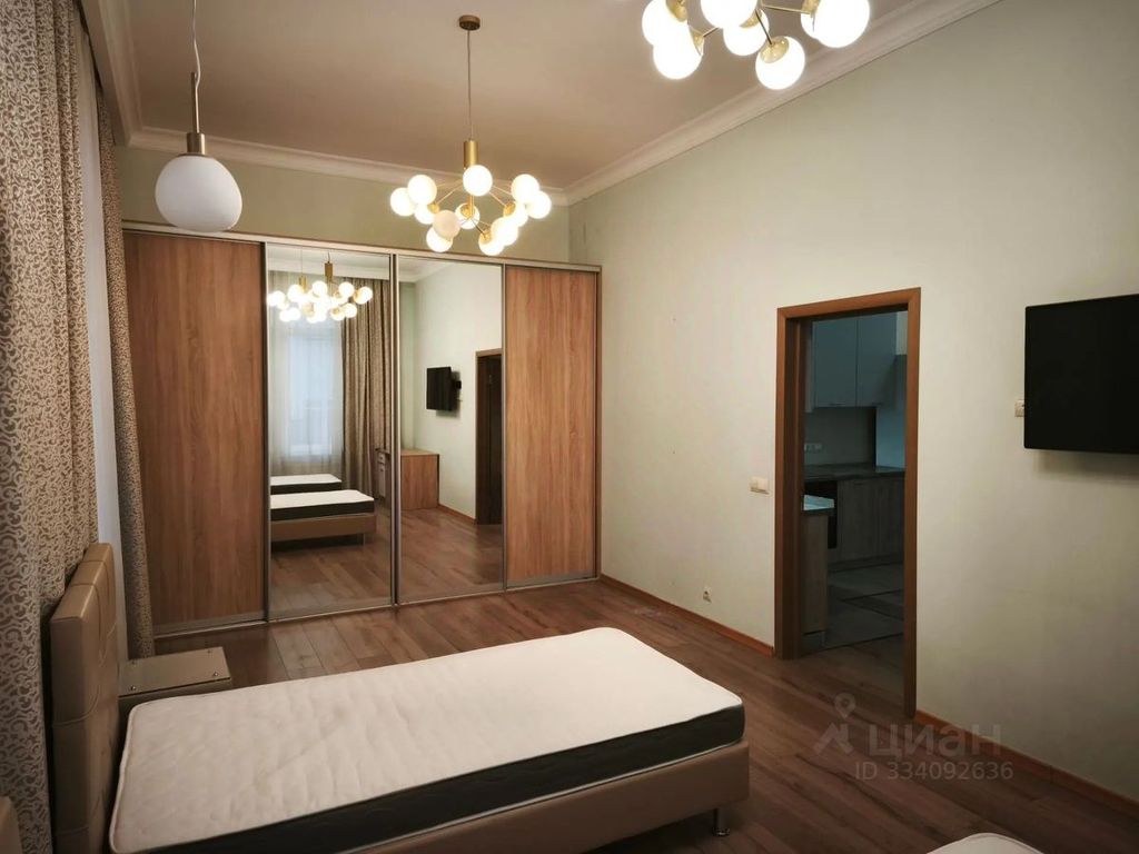 m. Fiztekh: Apartment, 2-rooms