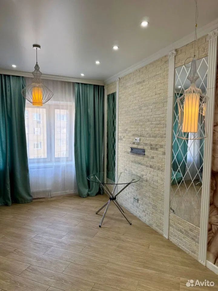 m. Novomoskovskaya: Apartment, studio