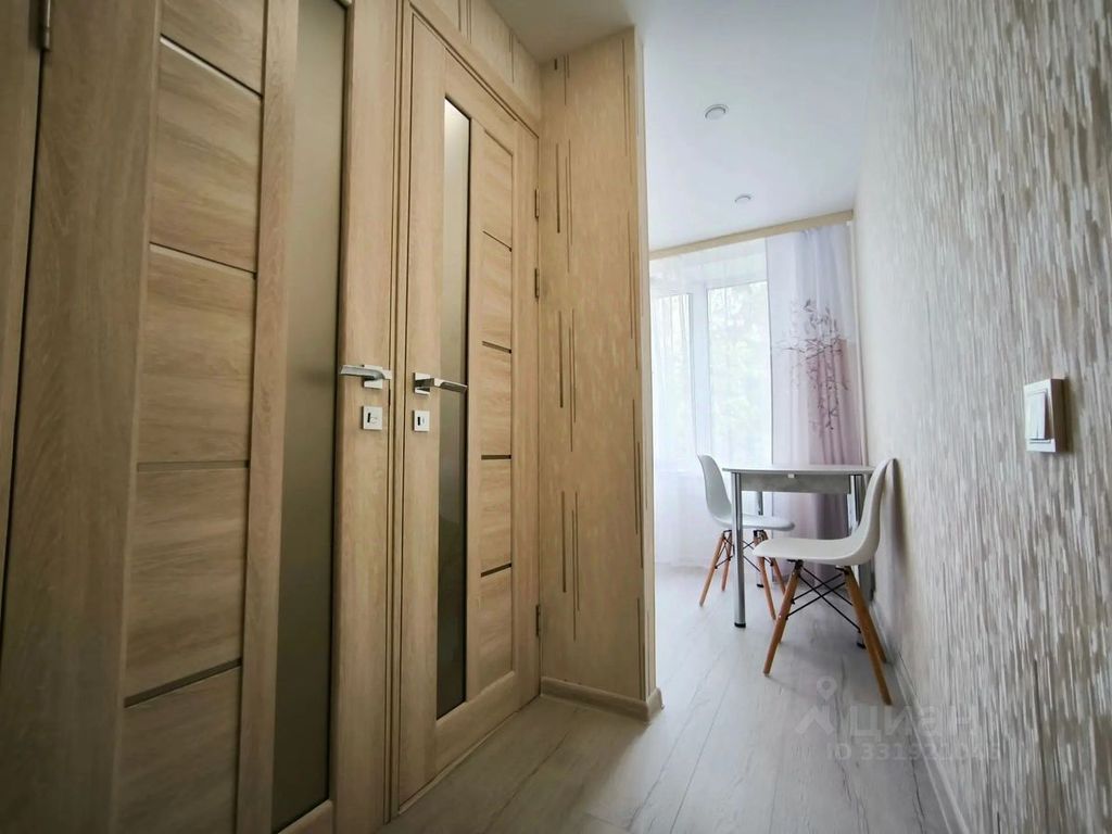 m. Polyanka: Apartment, 2-rooms