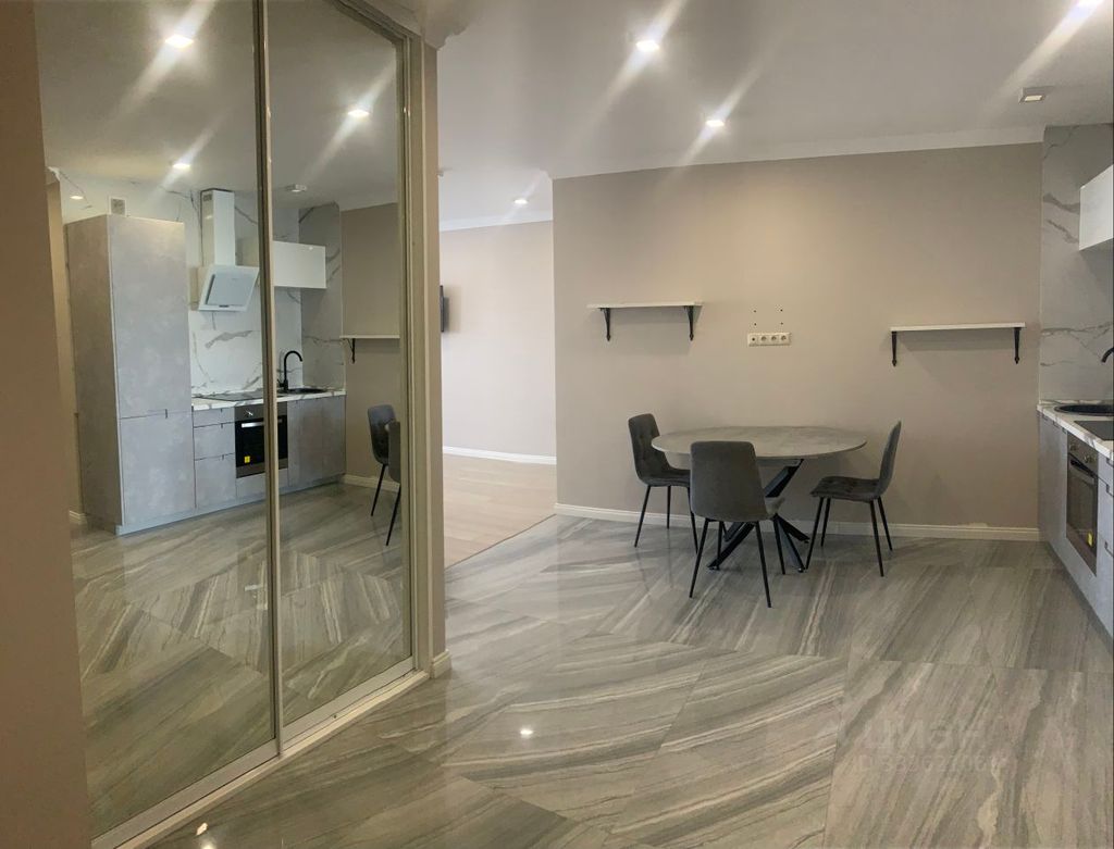 m. Opalikha: Apartment, 2-rooms