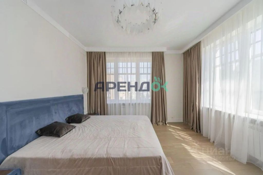 m. Smolenskaya: Apartment, 4-rooms
