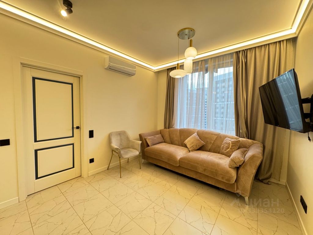 m. Oktyabrskoe pole: Apartment, 2-rooms