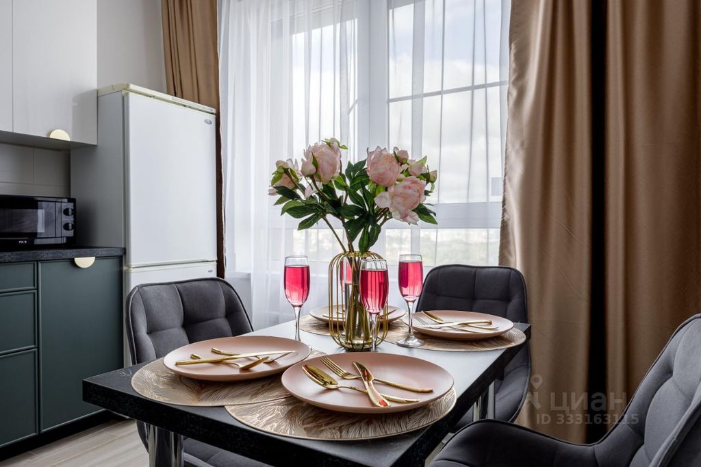 m. Nagornaya: Apartment, 2-rooms