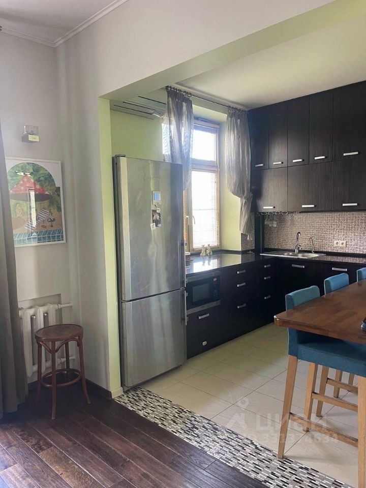 m. Oktyabrskoe pole: Apartment, 2-rooms