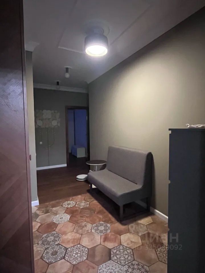 m. Kakhovskaya: Apartment, 2-rooms