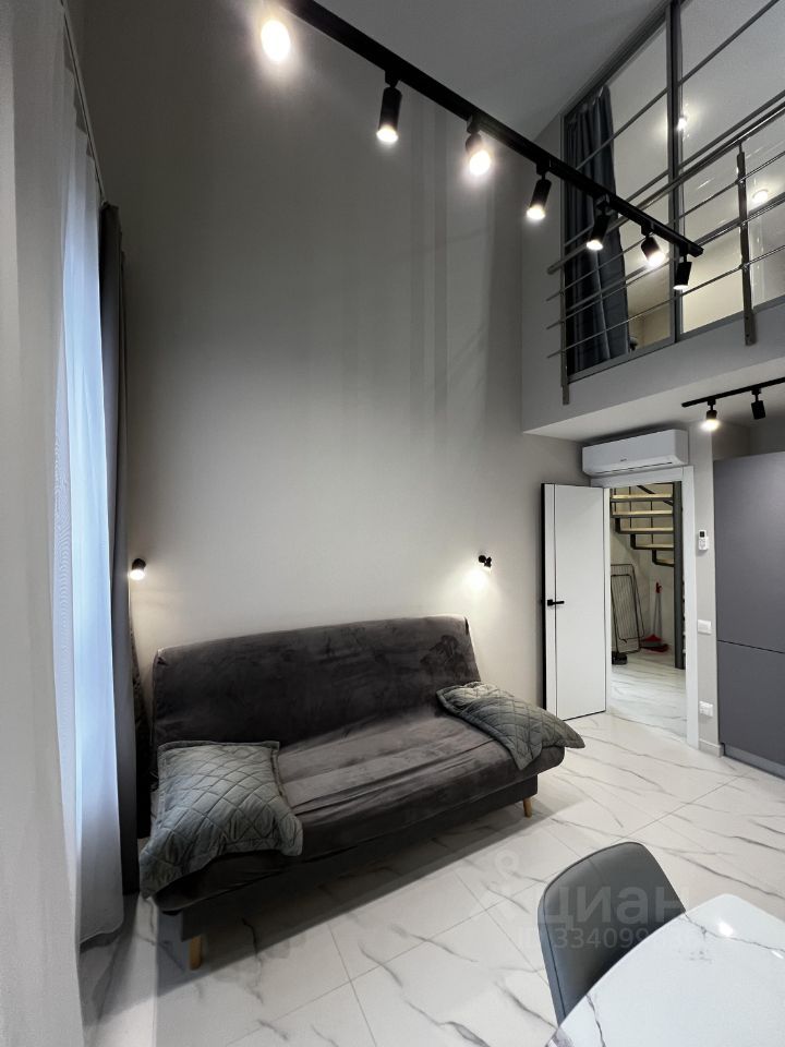 m. Serp i Molot: Apartment, 2-rooms