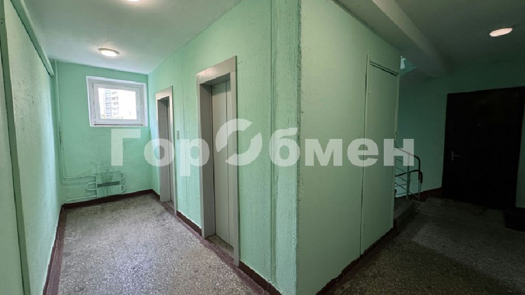 m. Serp i Molot: Apartment, 2-rooms