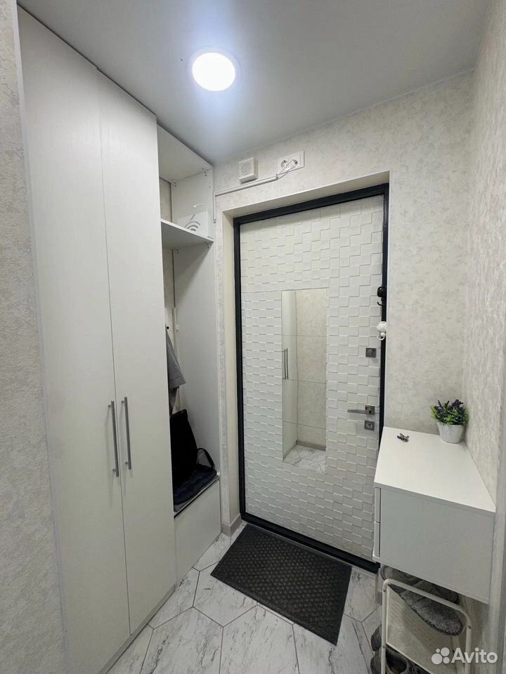 m. Kommunarka: Apartment, studio