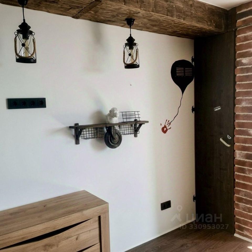 m. Narodnoe Opolchenie: Apartment, studio