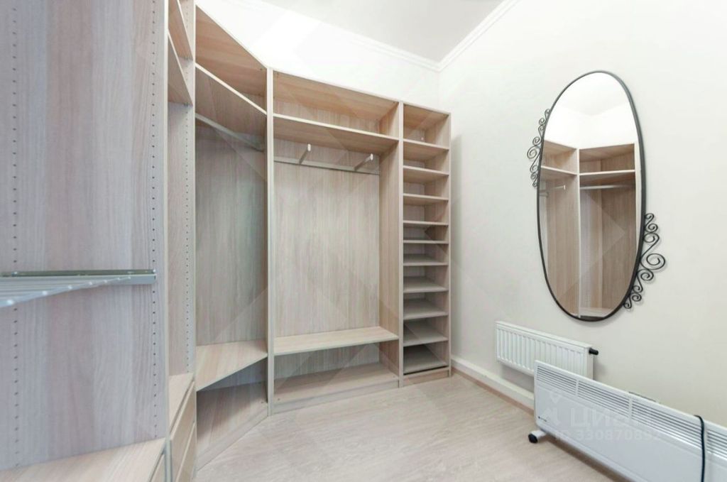m. Smolenskaya: Apartment, 4-rooms