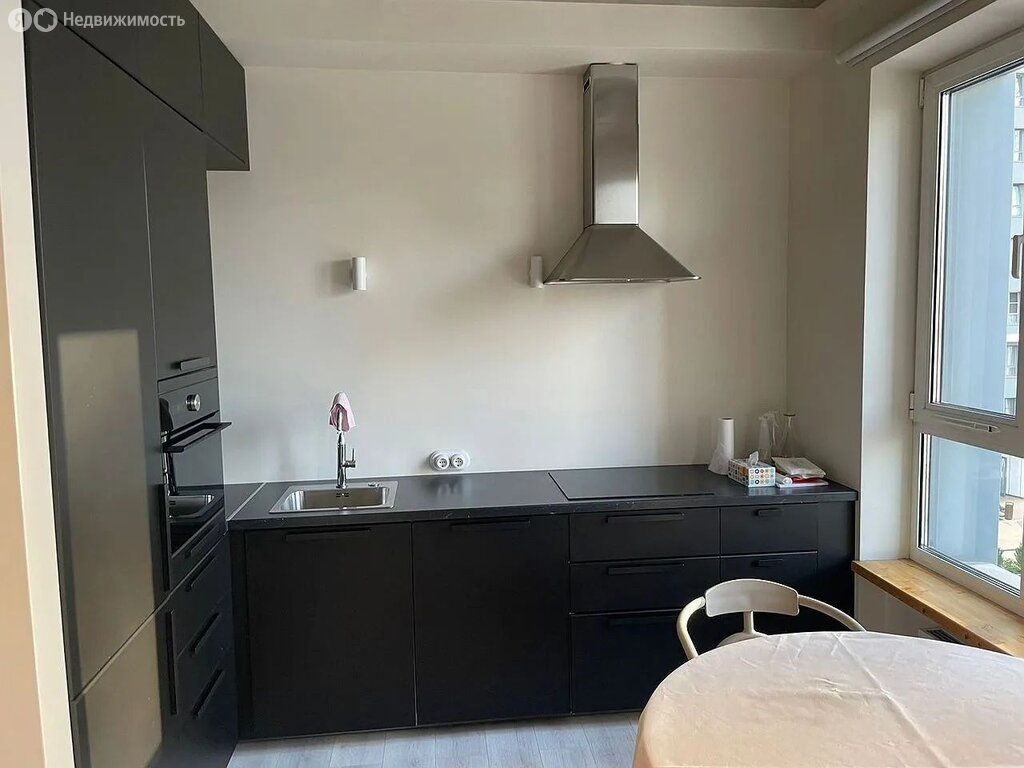 m. Botanichesky sad: Apartment, 2-rooms