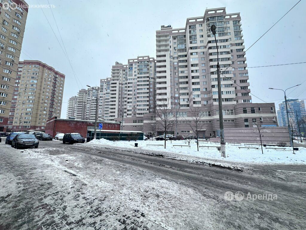 m. Fabrichnaya: Apartment, 1-rooms