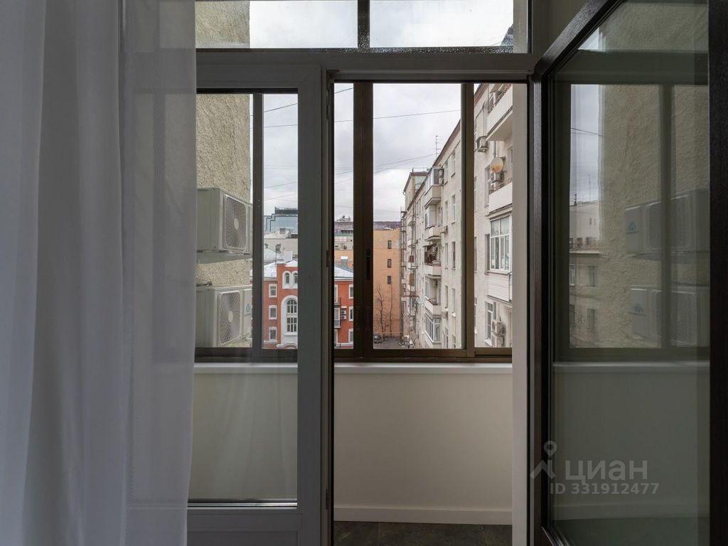 m. Mayakovskaya: Apartment, 2-rooms
