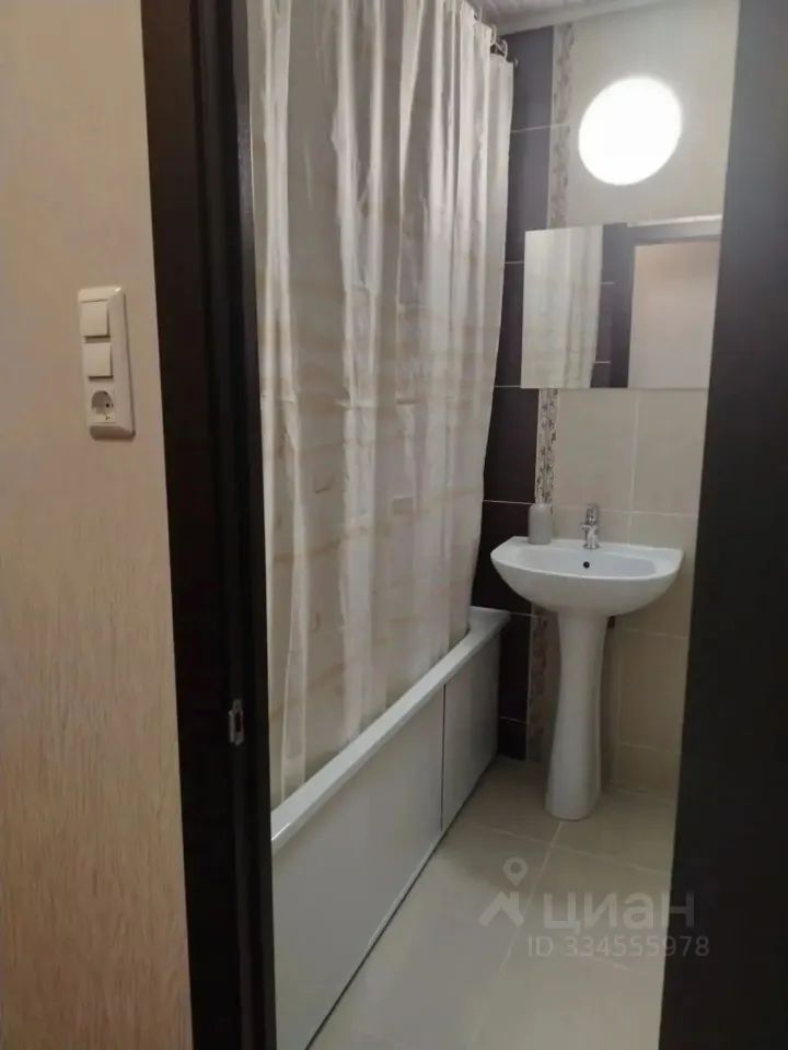 m. Aminyevskaya: Apartment, 1-rooms