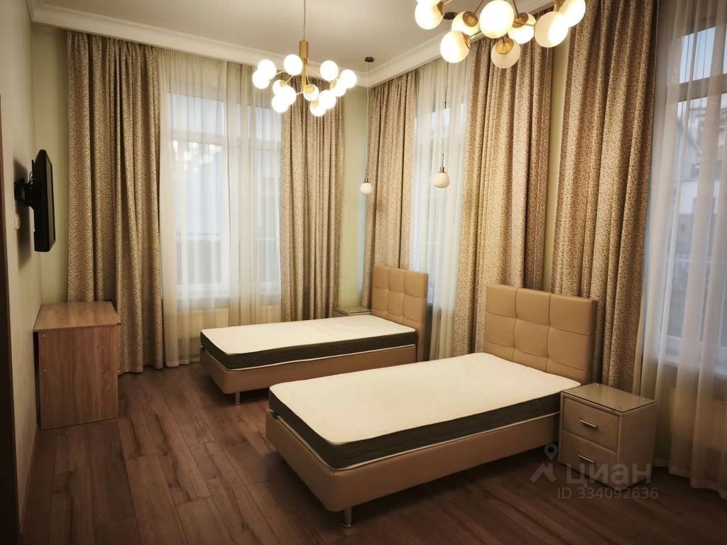 m. Fiztekh: Apartment, 2-rooms