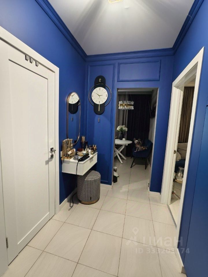 m. ZIL: Apartment, 1-rooms