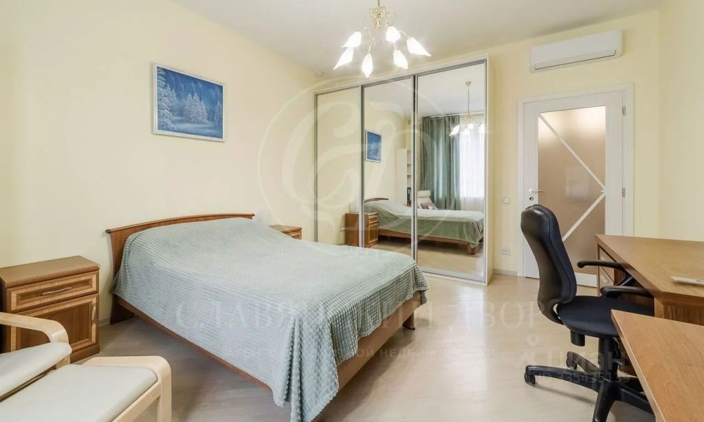 m. Arbatskaya: Apartment, 4-rooms