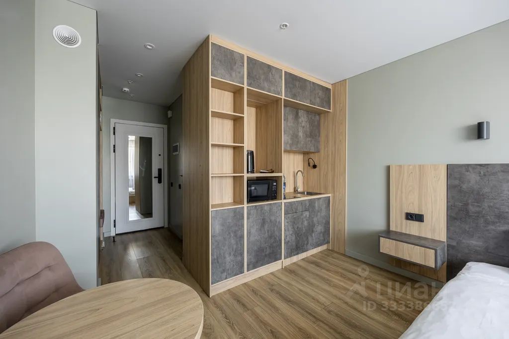 m. Troparevo: Apartment, studio