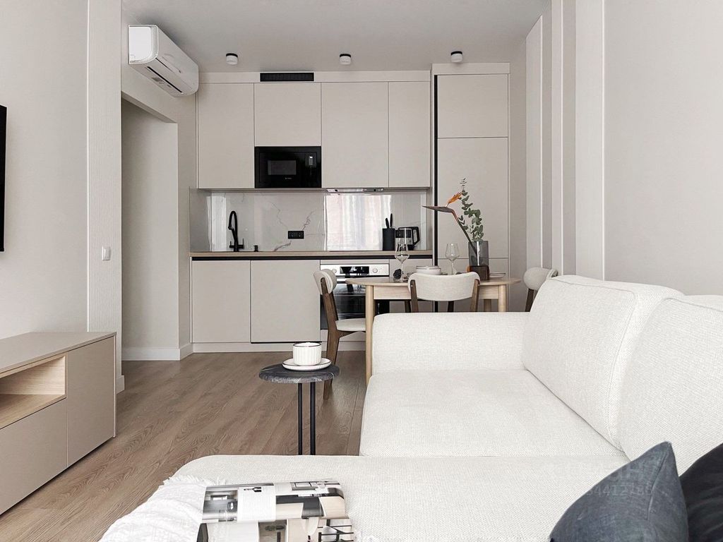 m. Aminyevskaya: Apartment, 2-rooms