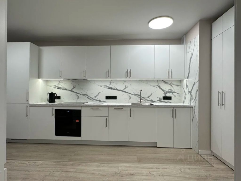 m. Strogino: Apartment, 3-rooms